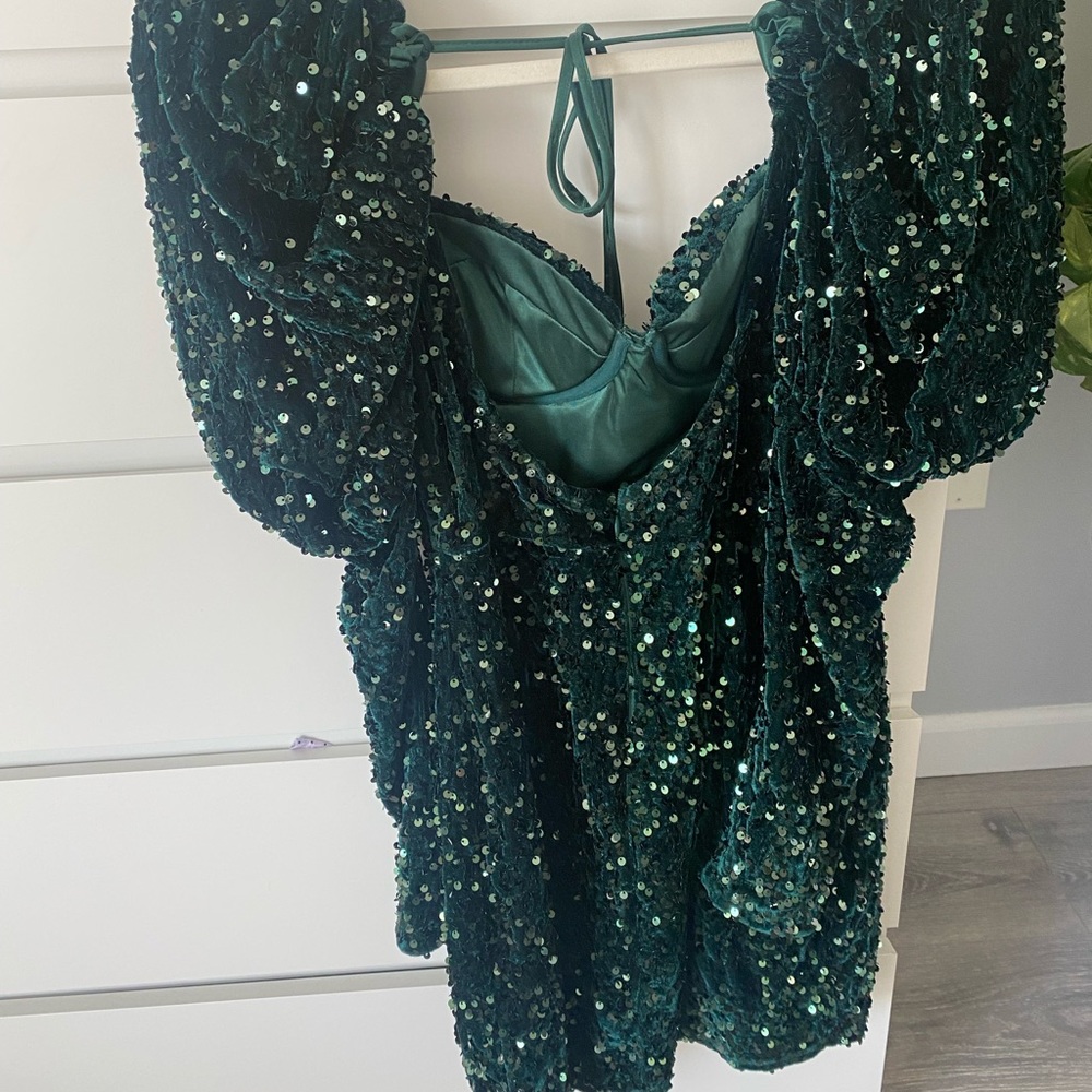 House of cb club L green sparkle dress - Picture 3 of 5